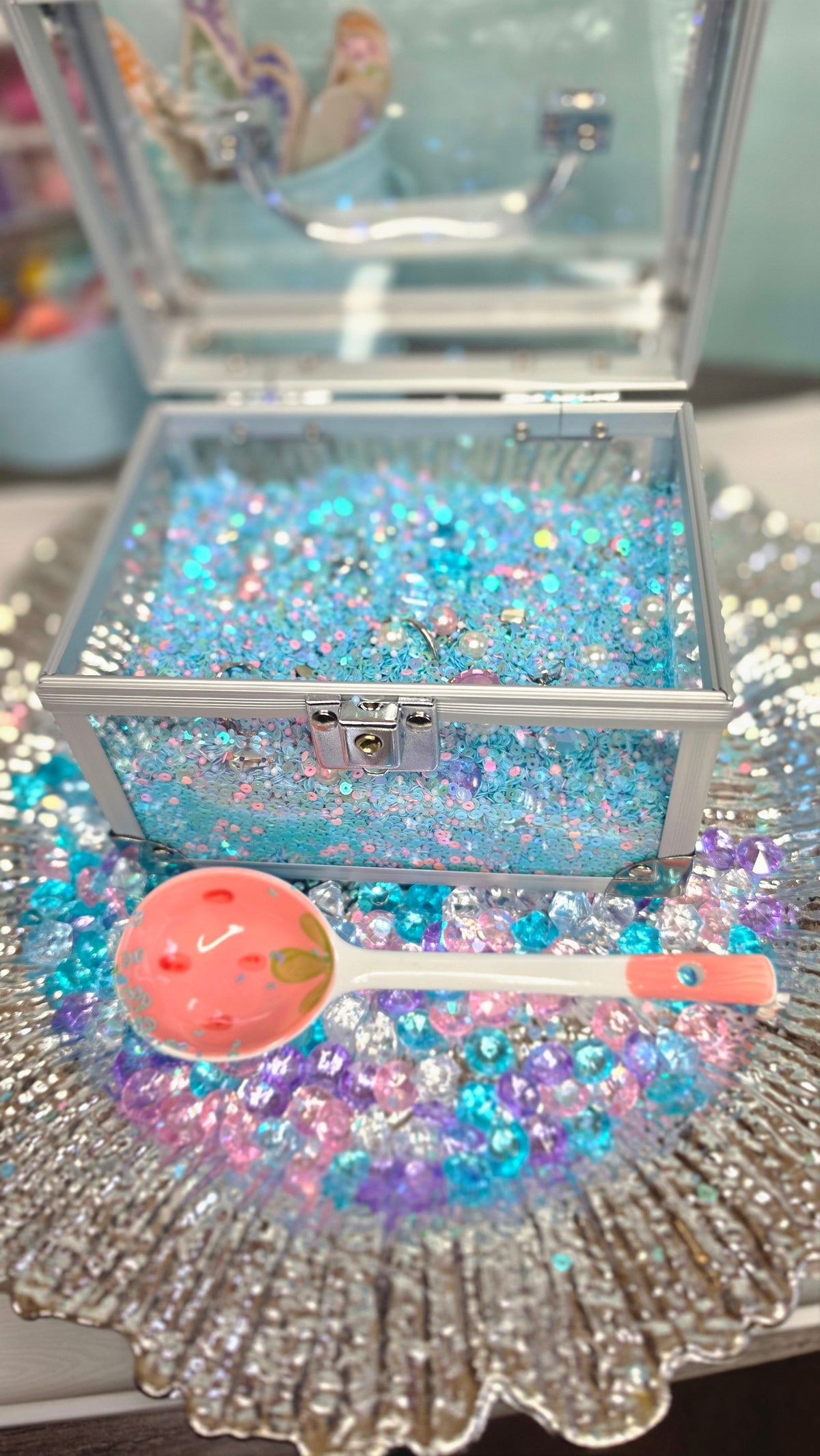 GEM HUNT- HIDDEN TREASURE