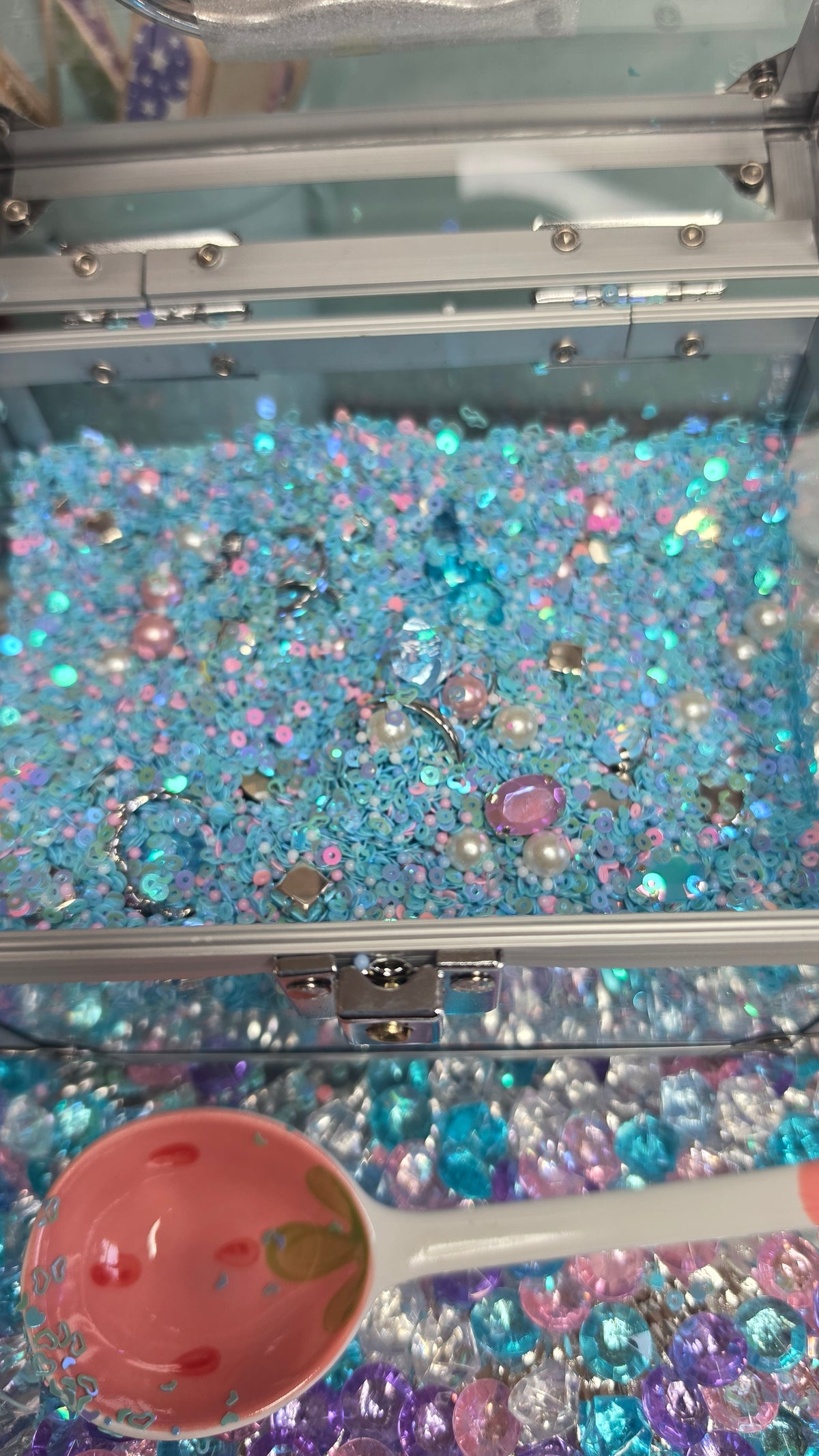 GEM HUNT- HIDDEN TREASURE
