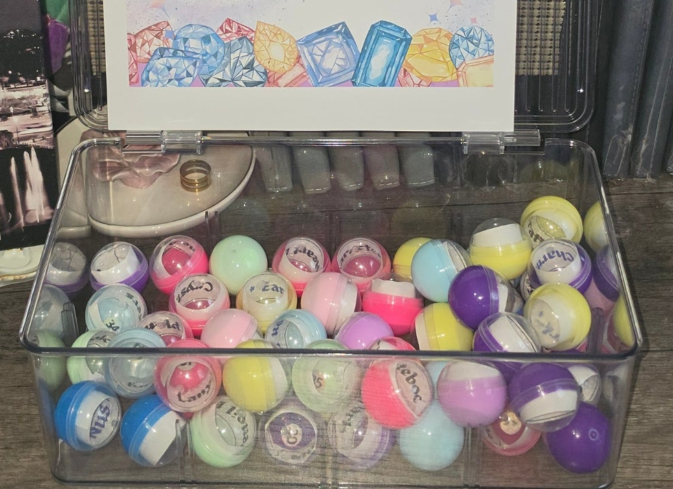 STATIONERY SCOOPS